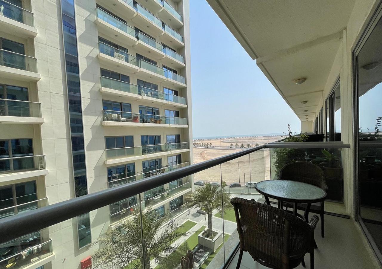 Deluxe Studio Private Apartment - Beachfront Property Ras al-Khaimah Exterior photo